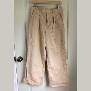 Women's Pleated Wide Khaki Pants Size 6 Petite by Gap